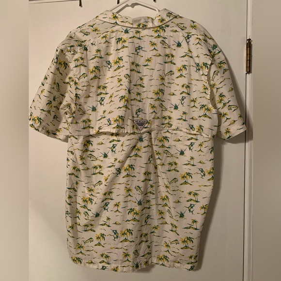 Columbia PFG Shirt - Picture 2 of 5